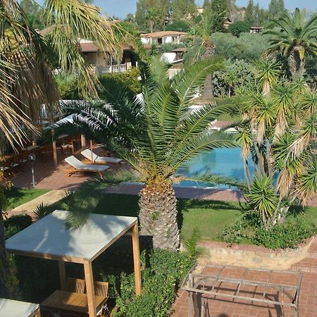 Villa Carlotta Resort Сан Леоне Екстериор снимка