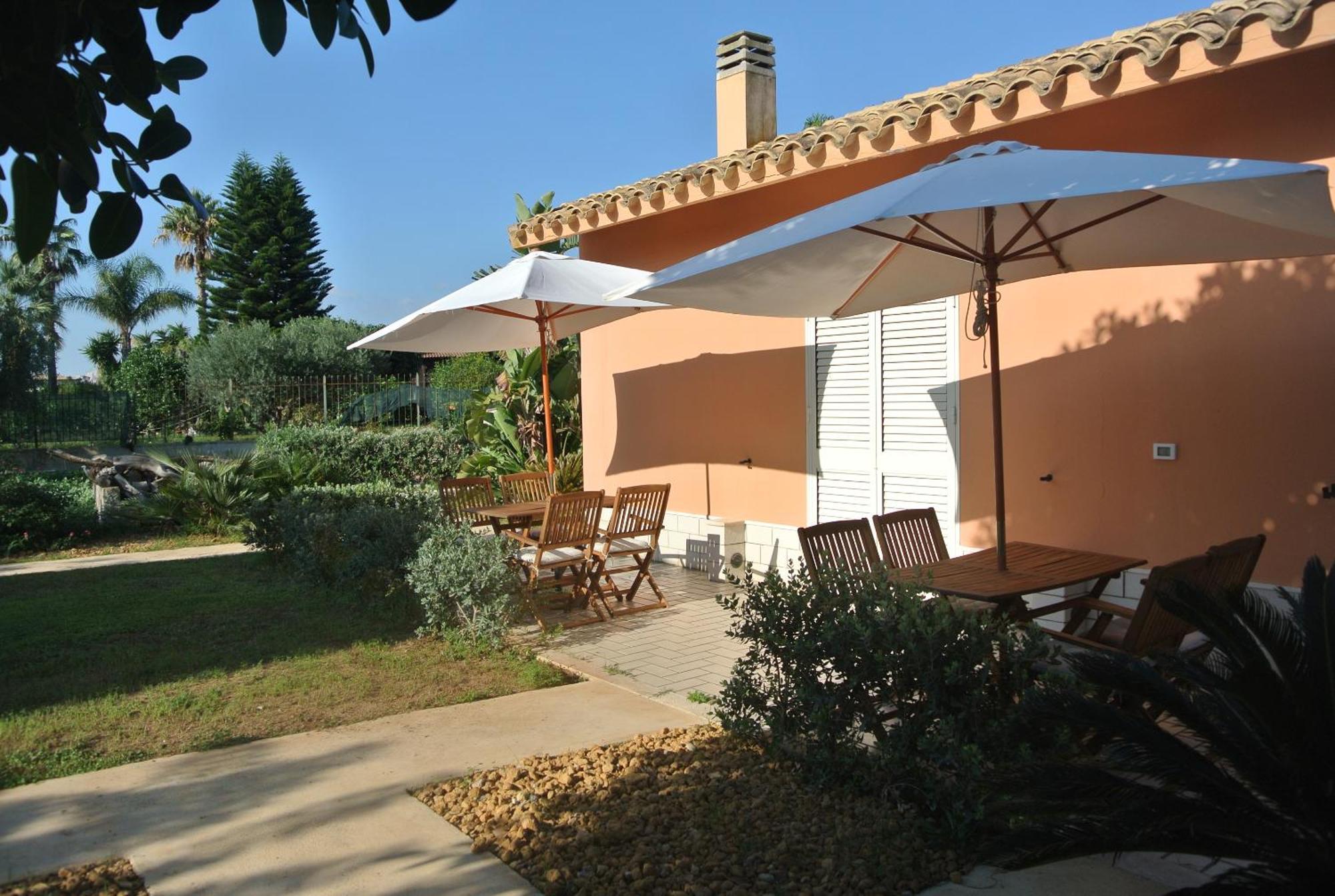 Villa Carlotta Resort Сан Леоне Екстериор снимка