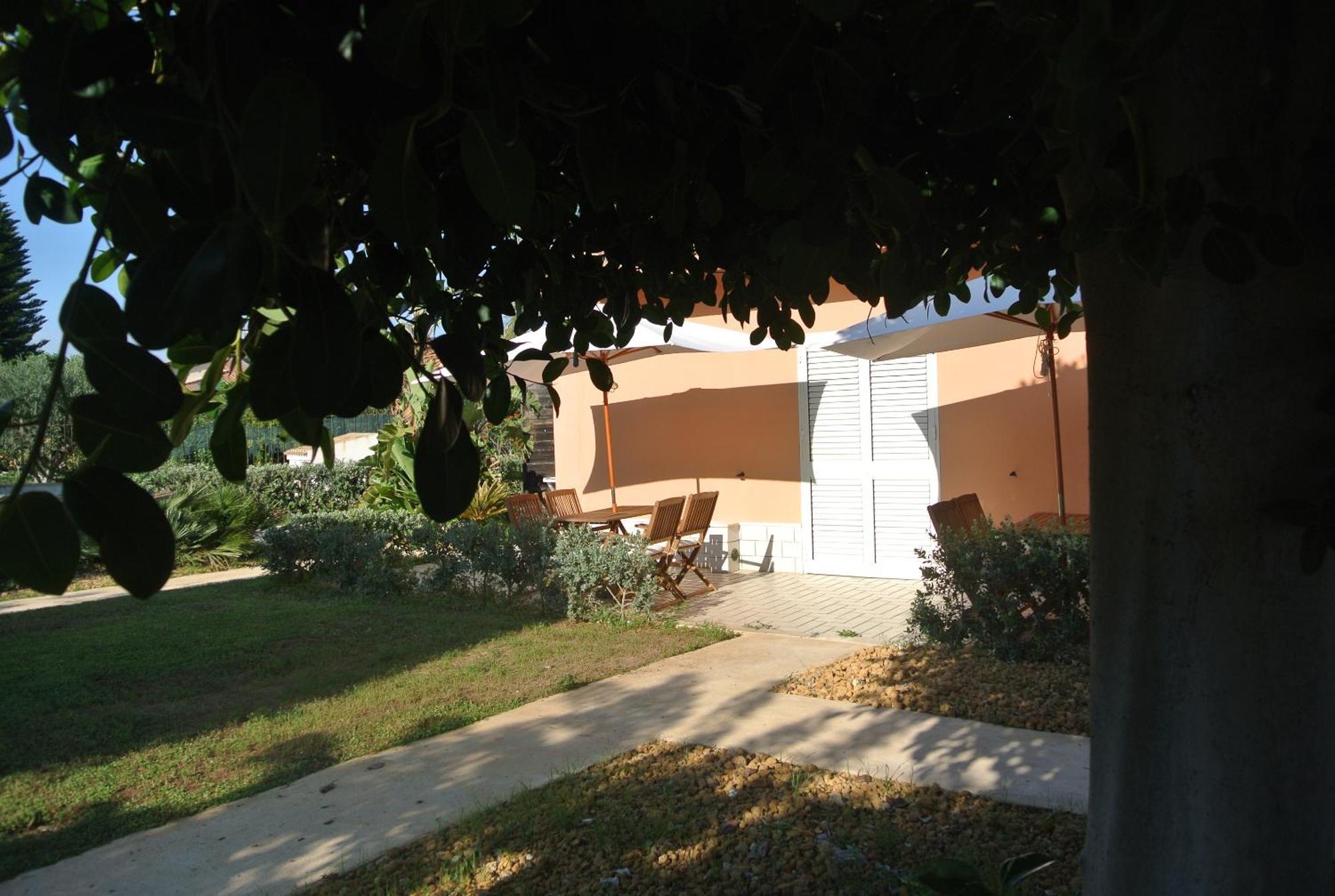 Villa Carlotta Resort Сан Леоне Екстериор снимка