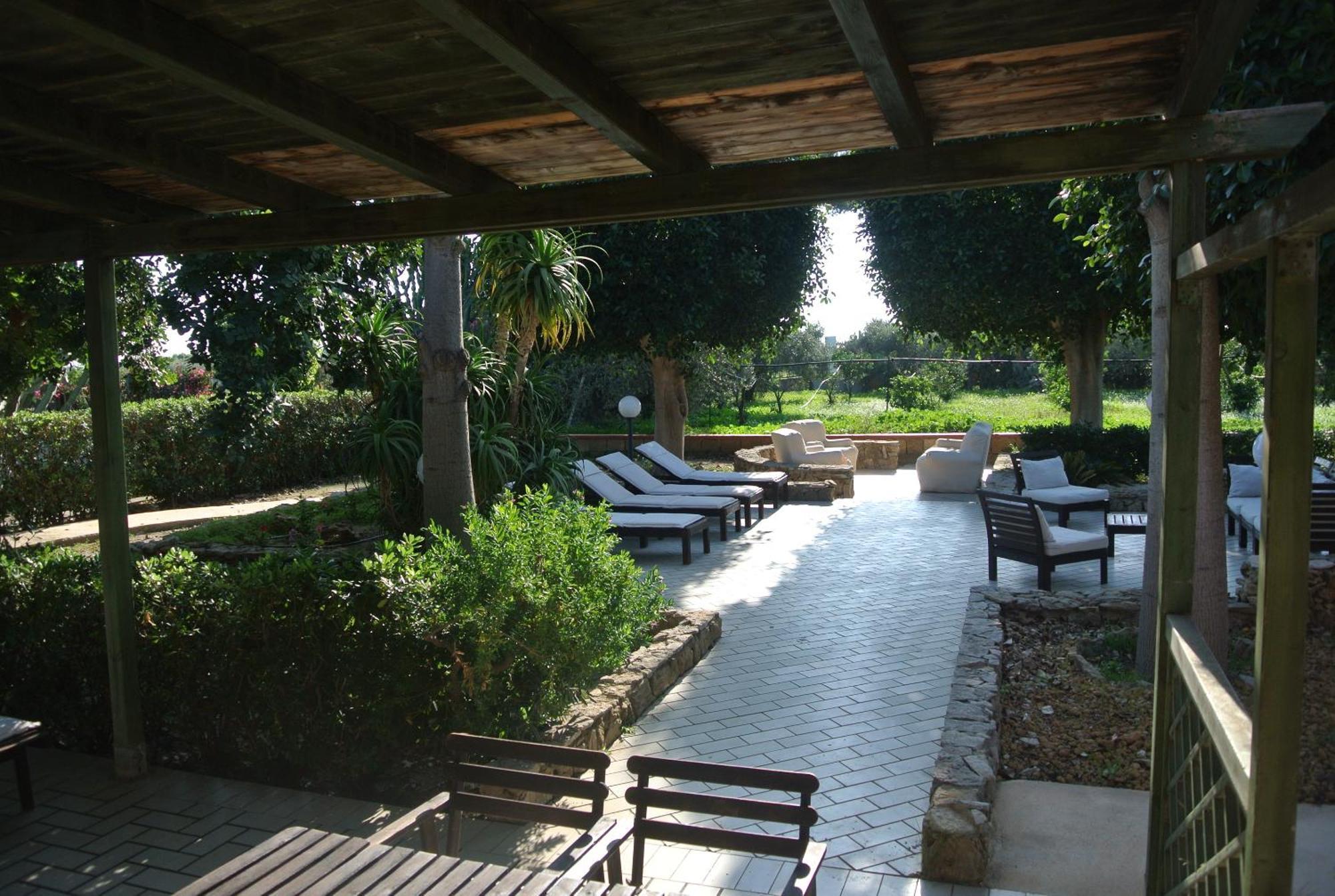 Villa Carlotta Resort Сан Леоне Екстериор снимка