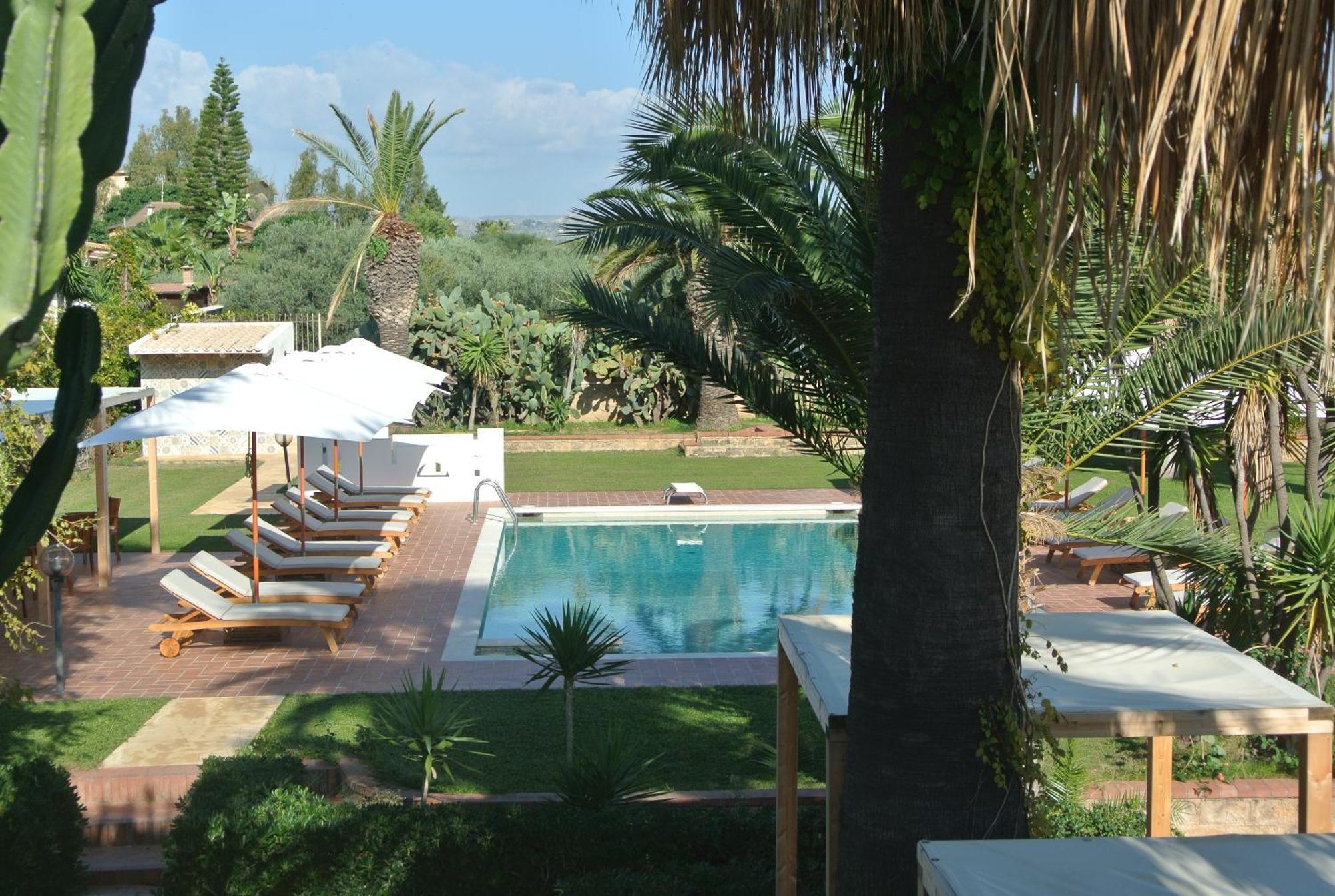 Villa Carlotta Resort Сан Леоне Екстериор снимка